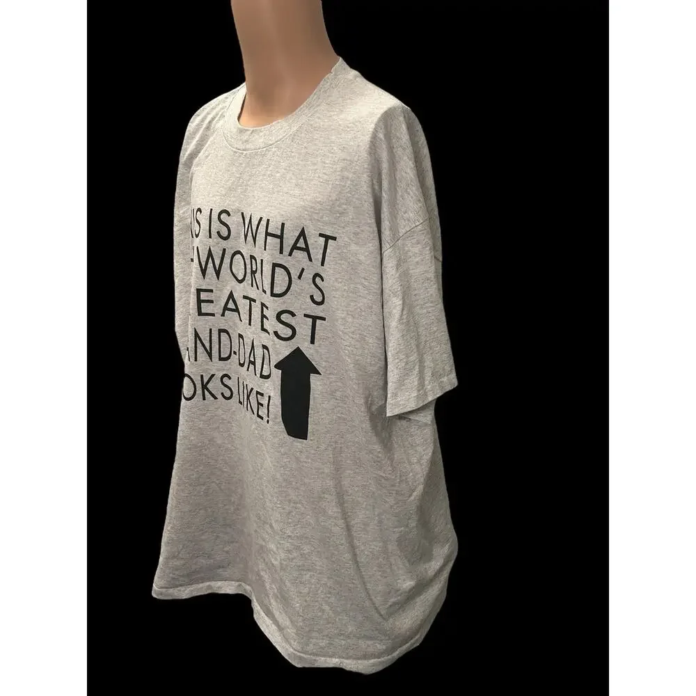 This Is What The World's Greatest Grand-Dad Looks Like Men's 2XL T shirt